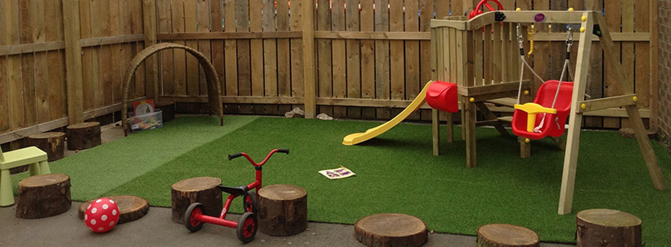 Tilly-Mints outdoor play area